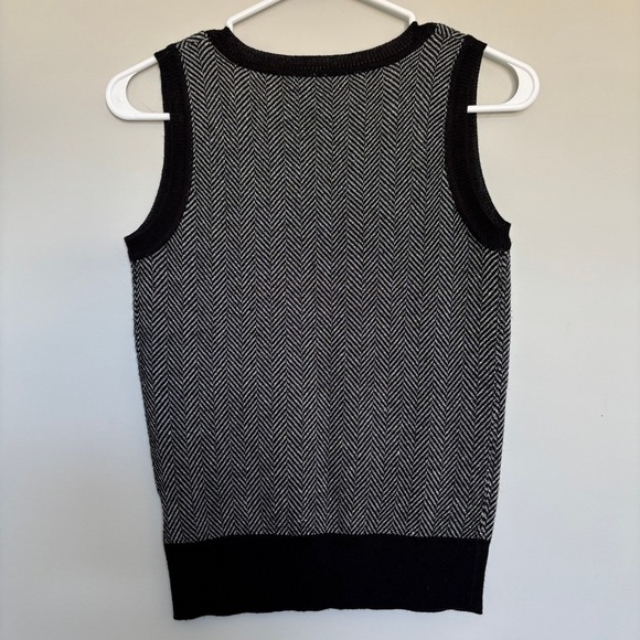 Urban Behavior Women's Medium Sweater Vest V-Neck Knit Argyle Metallic Black - Picture 2 of 9